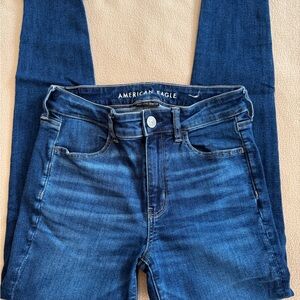 American Eagle Outfitters Women's Blue Jeans